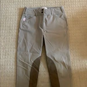 Tan tailored sportsman breeches in size 26.